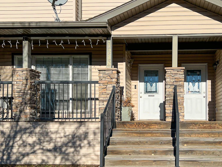 11218 Pinnacle Drive, Grande Prairie, AB, T8W 0E1 - 2