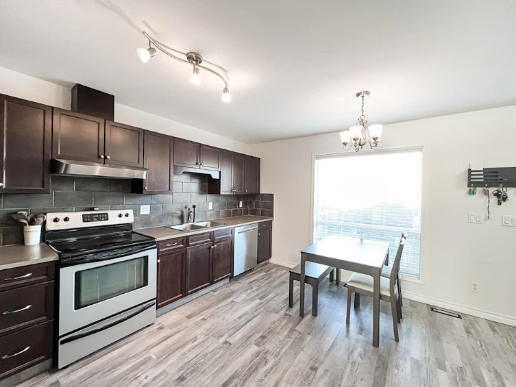 11218 Pinnacle Drive, Grande Prairie, AB, T8W 0E1 - 6