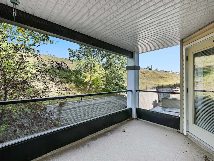212-369 Rocky Vista Park NW, Calgary, AB, T3G 5K7 - 21