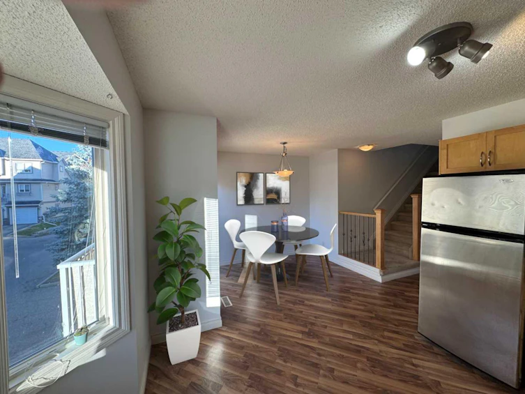 143 Cedarwood Lane SW, Calgary, AB, T2W 6J3 - 8