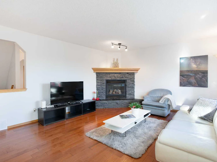 26 Cresthaven View SW, Calgary, AB, T3B 5Y2 - 9