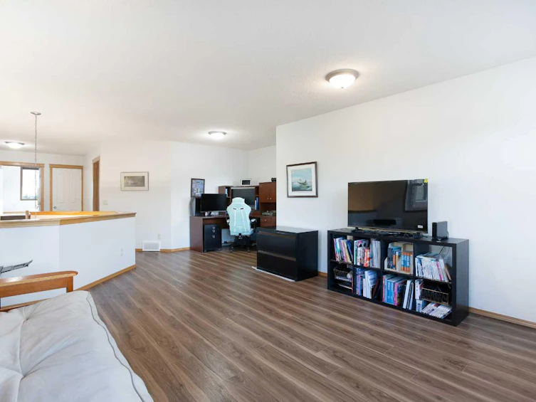 26 Cresthaven View SW, Calgary, AB, T3B 5Y2 - 31