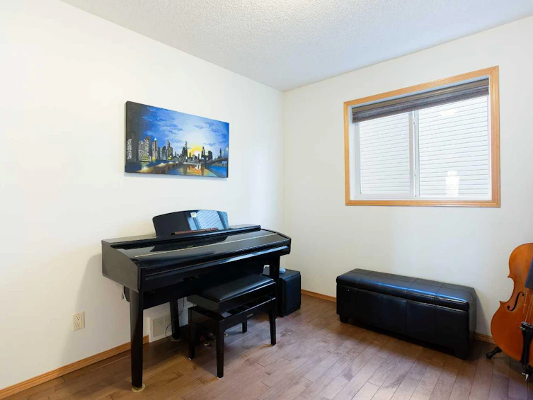26 Cresthaven View SW, Calgary, AB, T3B 5Y2 - 12
