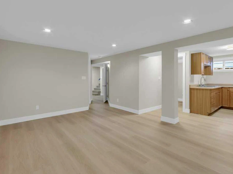 3423 Centre B Street NW, Calgary, AB, T2K 0V7 - 21
