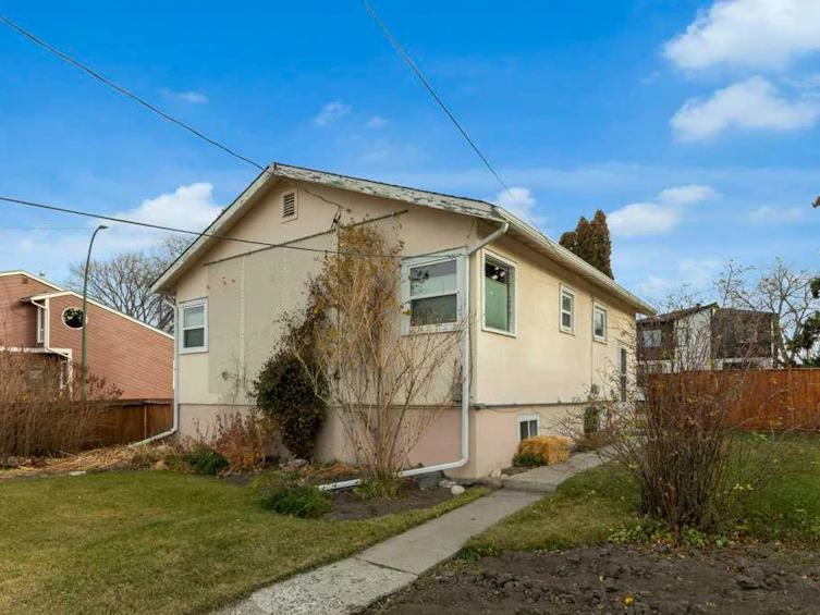 3423 Centre B Street NW, Calgary, AB, T2K 0V7 - 31
