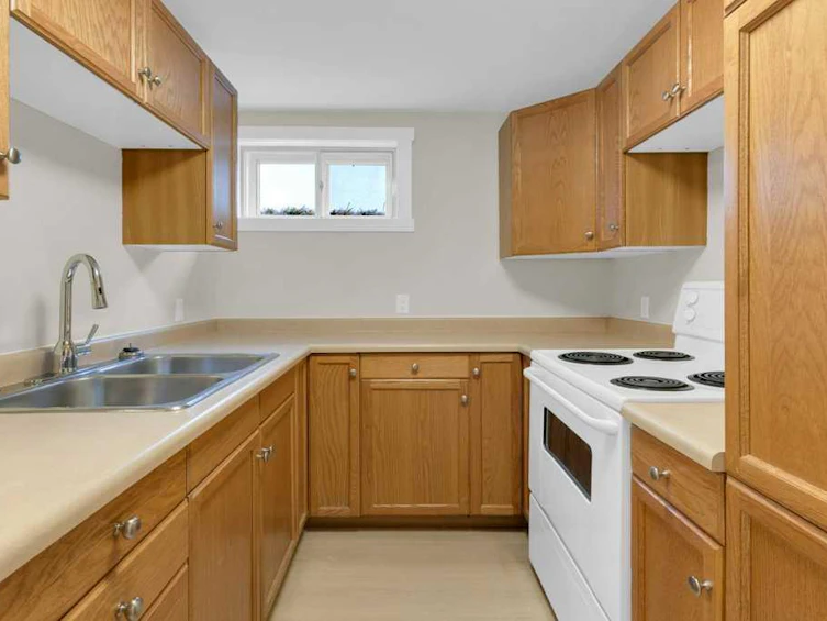 3423 Centre B Street NW, Calgary, AB, T2K 0V7 - 22