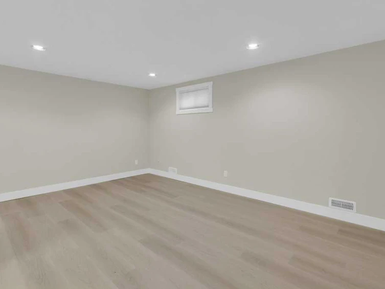 3423 Centre B Street NW, Calgary, AB, T2K 0V7 - 20