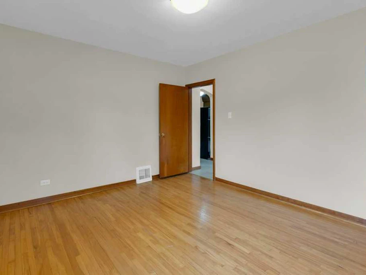 3423 Centre B Street NW, Calgary, AB, T2K 0V7 - 17