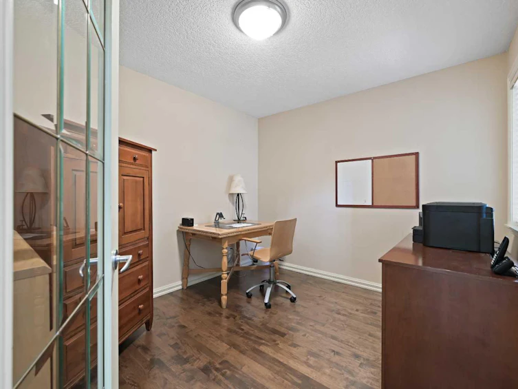 41 Strathridge Crescent SW, Calgary, AB, T3H 3R9 - 20