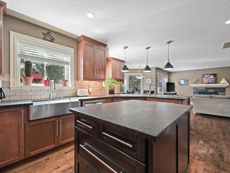 41 Strathridge Crescent SW, Calgary, AB, T3H 3R9 - 15