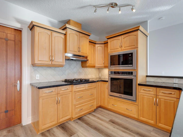 506-4 14 Street NW, Calgary, AB, T2N 1Z4 - 17