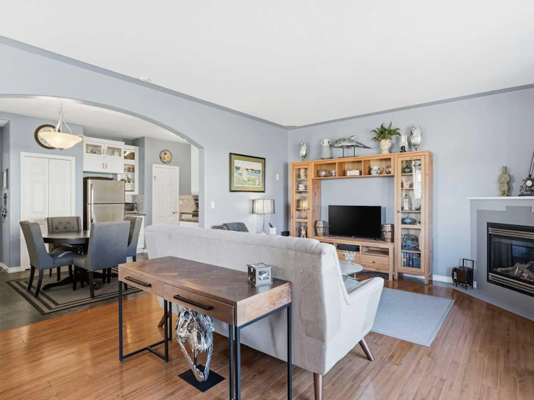 1-2 Hinshaw Drive, Sylvan Lake, AB, T4S 2J2 - 7