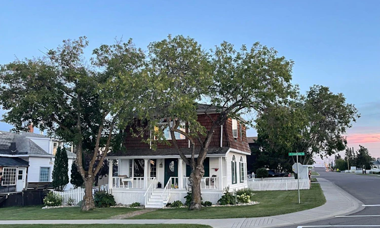 10123 Churchill Drive