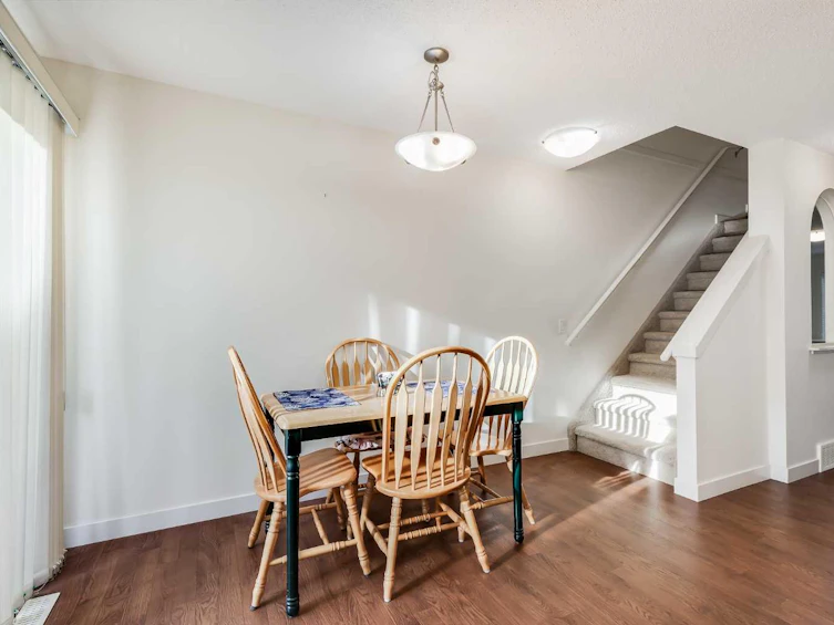 704-2445 Kingsland Road SE, Airdrie, AB, T4A 0B5 - 7
