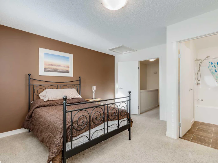 704-2445 Kingsland Road SE, Airdrie, AB, T4A 0B5 - 12