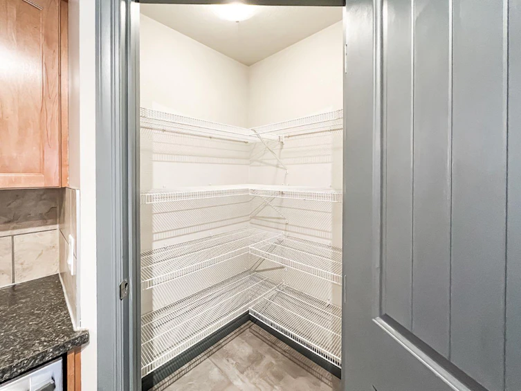 25 Pinnacle Crossing, Grande Prairie, AB, T8W 0A9 - 9