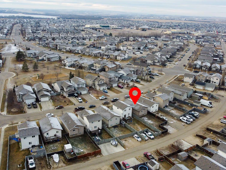 25 Pinnacle Crossing, Grande Prairie, AB, T8W 0A9 - 32
