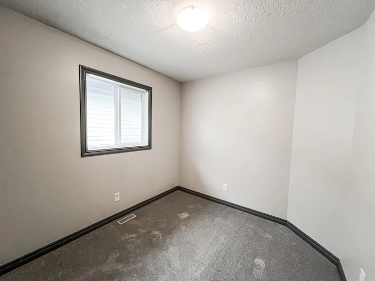 25 Pinnacle Crossing, Grande Prairie, AB, T8W 0A9 - 17