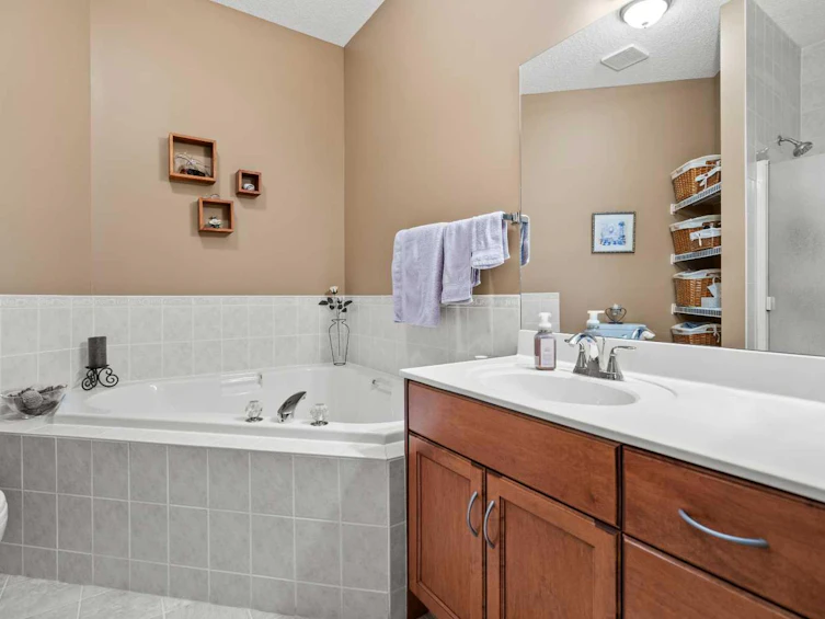 101 Chaparral Villas SE, Calgary, AB, T2X 3N4 - 24