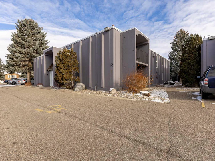 R101-2004 13 Avenue N, Lethbridge, AB, T1H 5B1 - 5