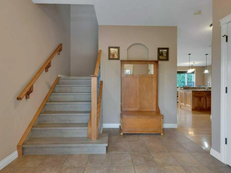 200 Cimarron Drive, Okotoks, AB, T1S 0A7 - 11