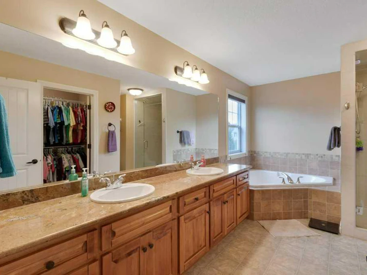 200 Cimarron Drive, Okotoks, AB, T1S 0A7 - 16
