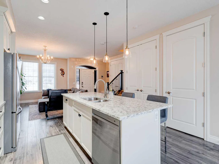 480 Quarry Park Boulevard SE, Calgary, AB, T2C 5G6 - 8