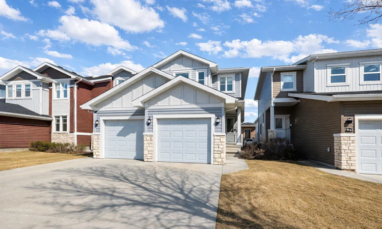 2-189 Silkstone Road W