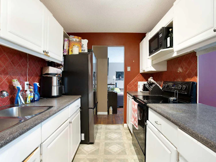 11 Ridgebrook Drive SW, Airdrie, AB, T4B 1A9 - 11