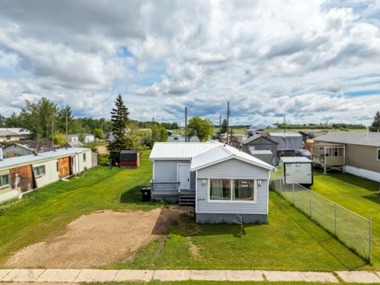 4919 1 Street, Smoky River M.D., AB, T0H 1G0 - 2