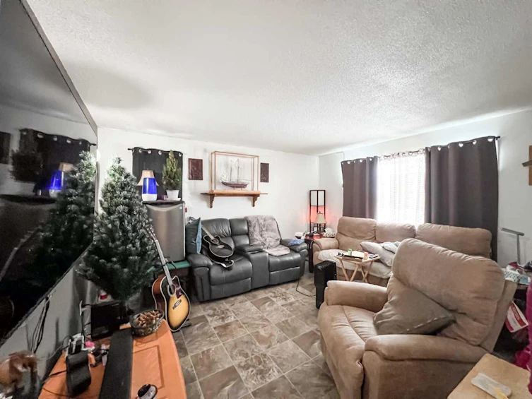 All-1 3 Avenue SE, Falher, AB, T0H 1M0 - 5