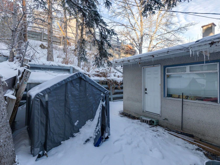 3615 1 Street NE, Calgary, AB, T2E 3L8 - 7