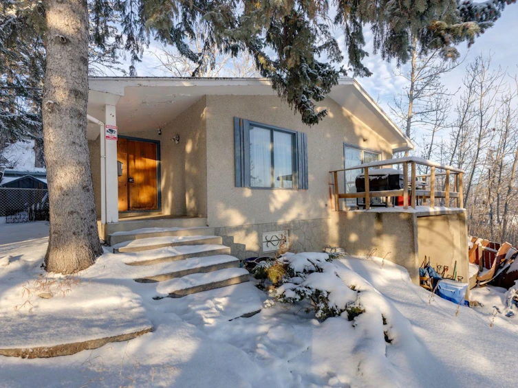3615 1 Street NE, Calgary, AB, T2E 3L8 - 6