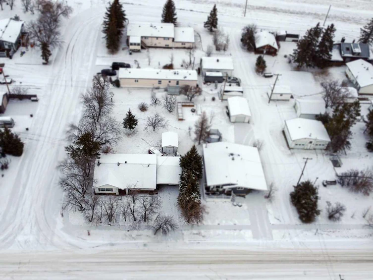 5420 Gravel Avenue, Smoky River M.D., AB, T0H 1G0 - 19
