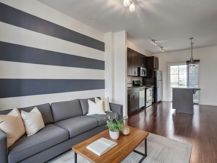 215 Copperpond Common SE, Calgary, AB, T2Z 1G5 - 10