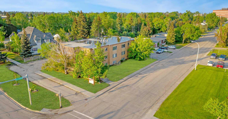 106-9932 105 Avenue, Grande Prairie, AB, T8V 1G9