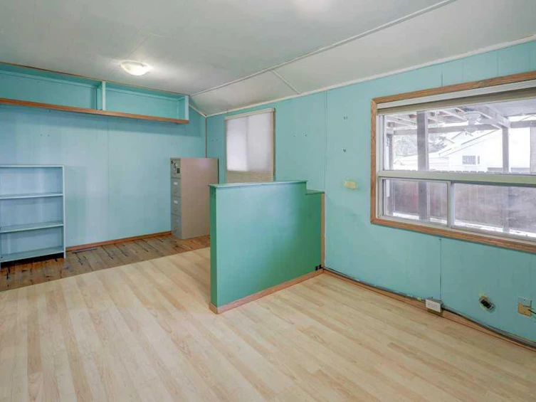 221 31 Avenue NE, Calgary, AB, T2E 2G1 - 12
