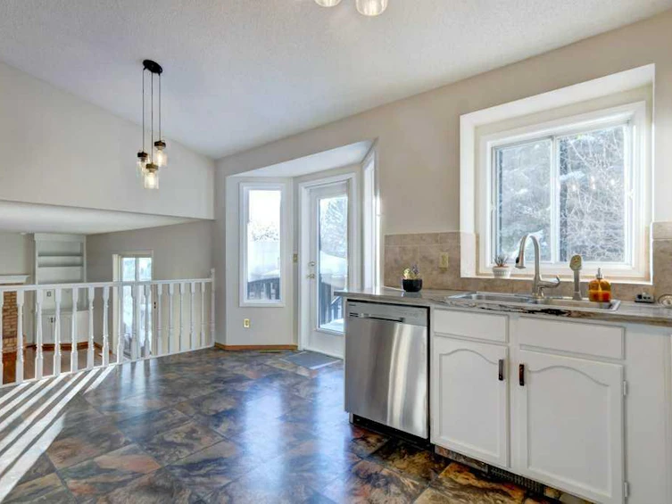 87 Sun Harbour Close SE, Calgary, AB, T2X 3C4 - 14