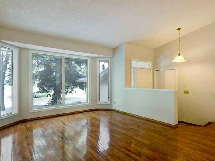 87 Sun Harbour Close SE, Calgary, AB, T2X 3C4 - 7