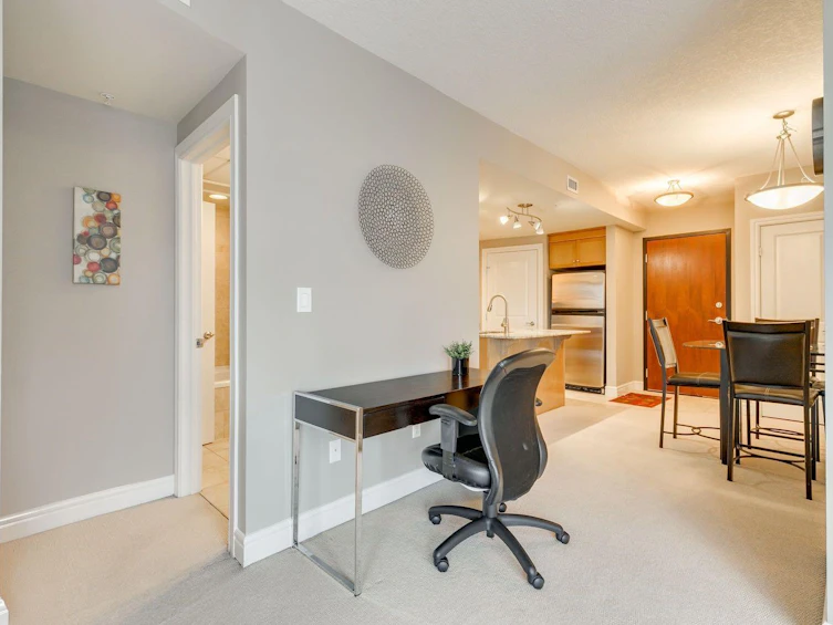 2001-910 5 Avenue SW, Calgary, AB, T2P 0C3 - 8