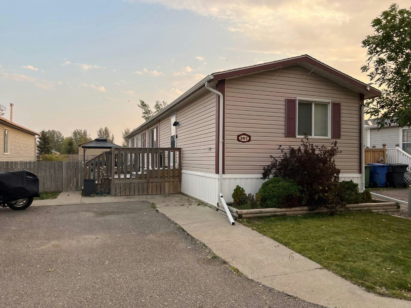 307 Spurline Avenue, Coaldale, AB, T1M 0B1