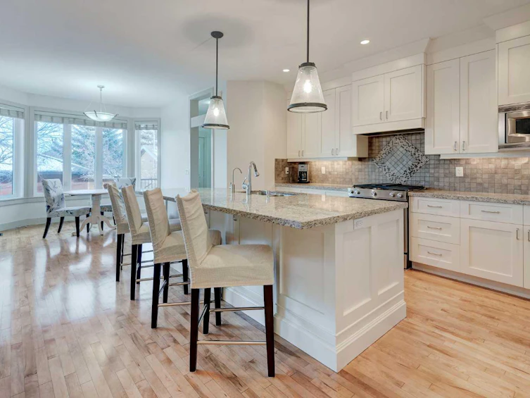1410 26a Street SW, Calgary, AB, T3C 1K8 - 8