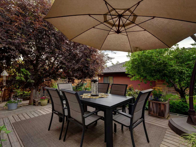 1410 26a Street SW, Calgary, AB, T3C 1K8 - 46