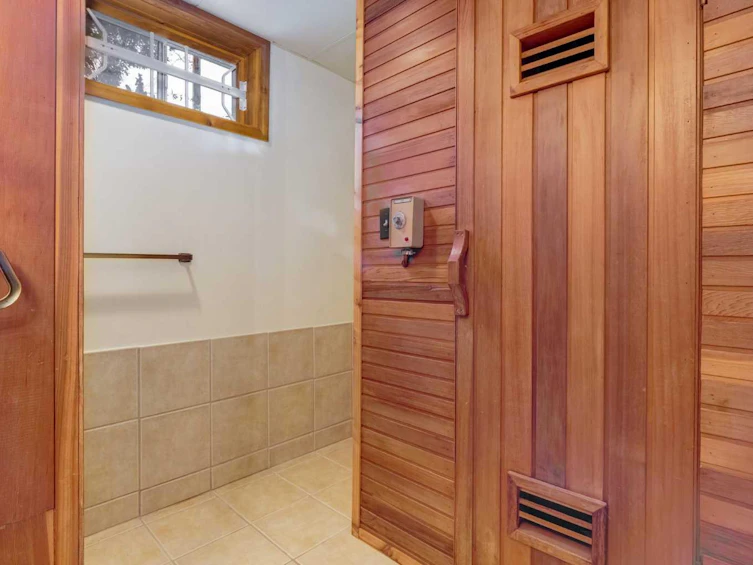 7103 Hunterwood Road NW, Calgary, AB, T2K 4J5 - 34