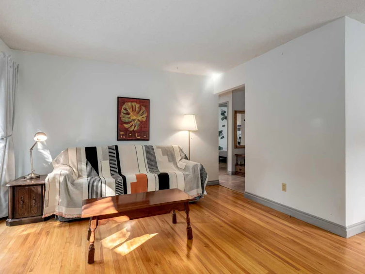 7103 Hunterwood Road NW, Calgary, AB, T2K 4J5 - 7