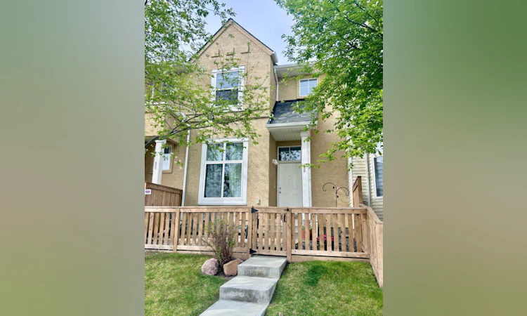 205 Mckenzie Towne Gate SE