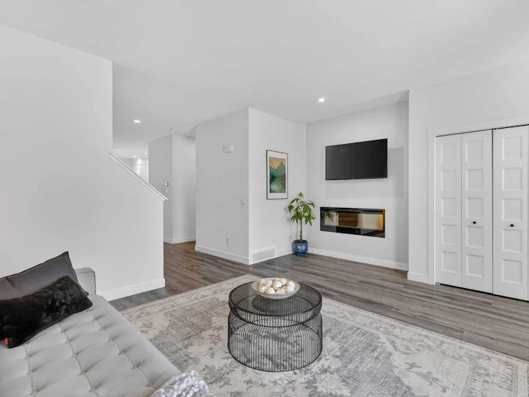 20525 Main Street SE, Calgary, AB, T3M 3E9 - 6