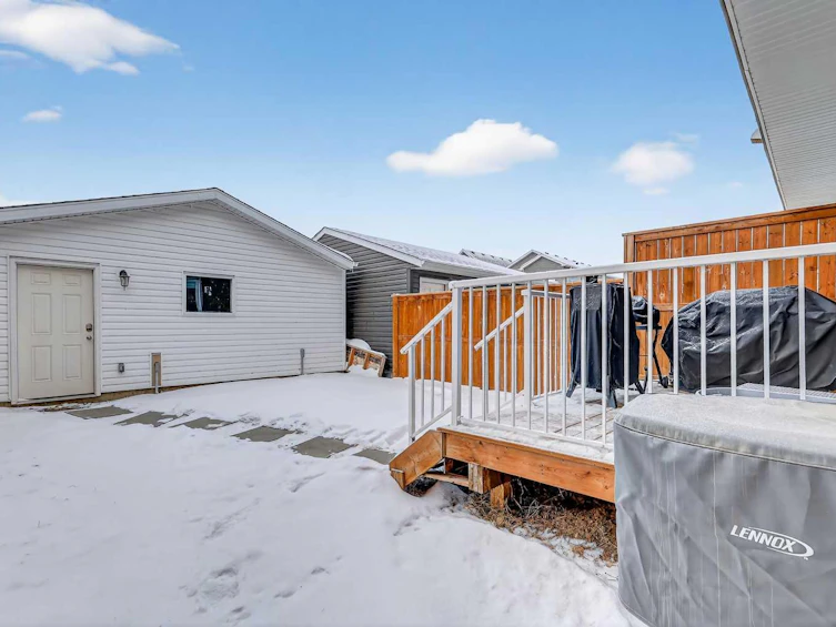 20525 Main Street SE, Calgary, AB, T3M 3E9 - 43
