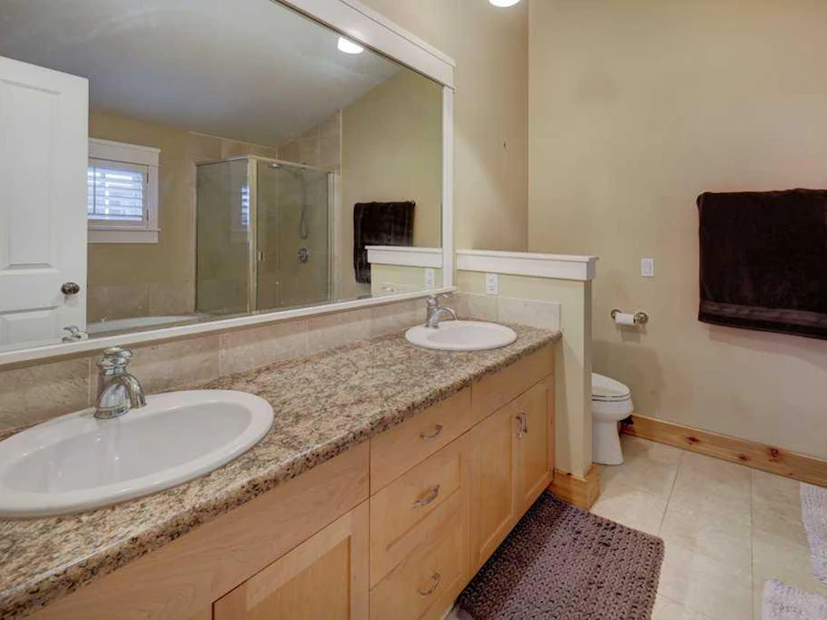 2511 18 Street NW, Calgary, AB, T2M 3T7 - 17