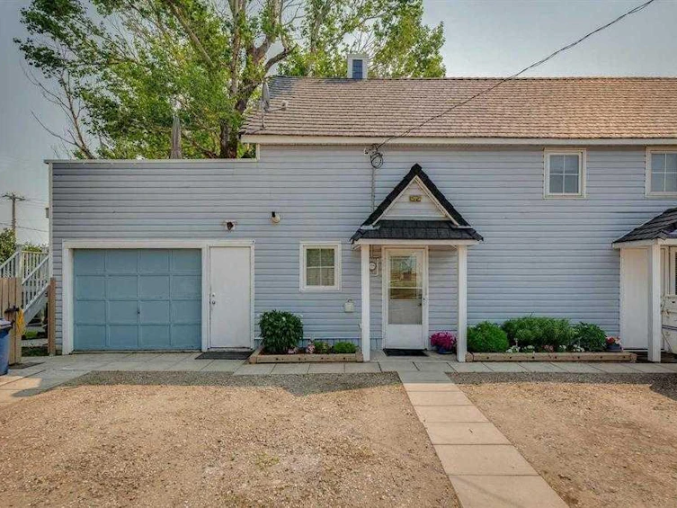 102 Railway Avenue E, Rural Wheatland County, AB, T0J 0M0 - 3